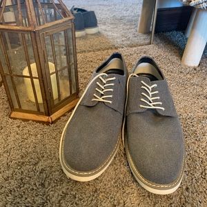 Public Opinon shoes . NWOT !!
